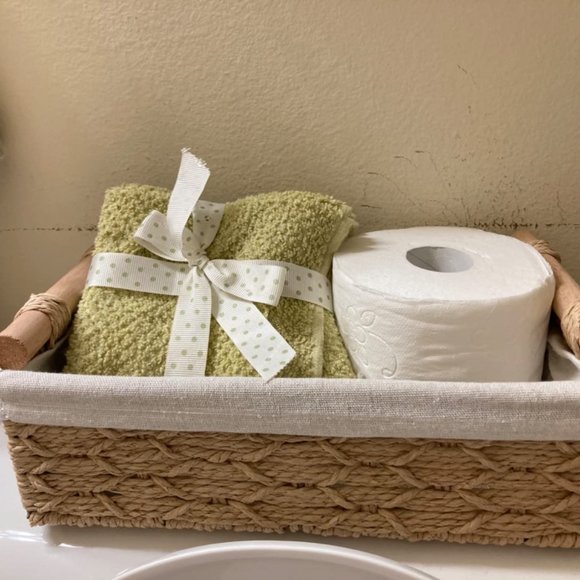 Set OF 2 Beige Rope Wicker Storage Baskets with Handles Decorative Storage Bins - Picture 7 of 10